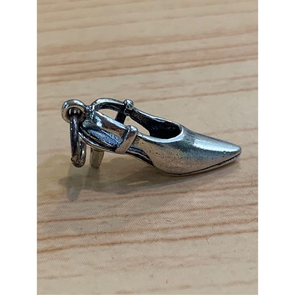 .925 Vintage Sling Back High Heel Shoe Sterling Silver Jewelry Charm - Picture 9 of 14